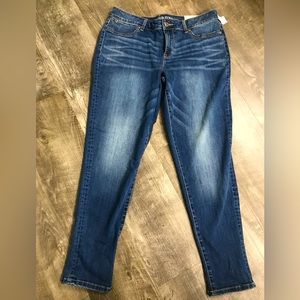 Jean Capris from Maurice’s